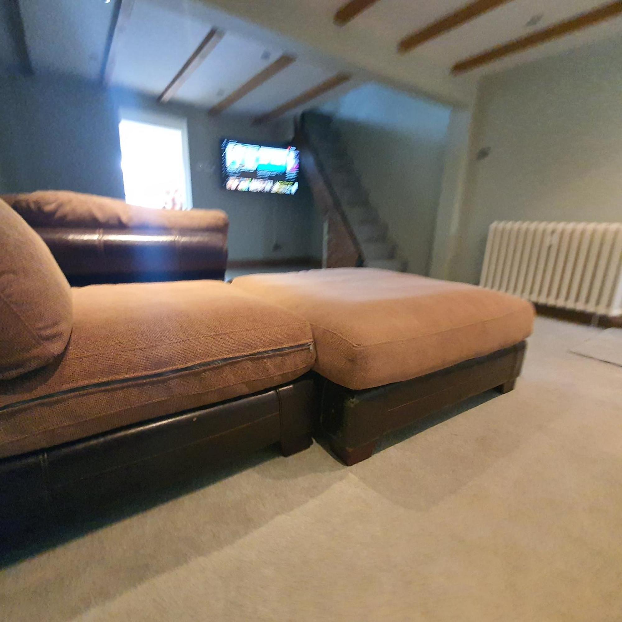 Beautiful And Cozy 2 Bedroom Apartment ビラリキー エクステリア 写真