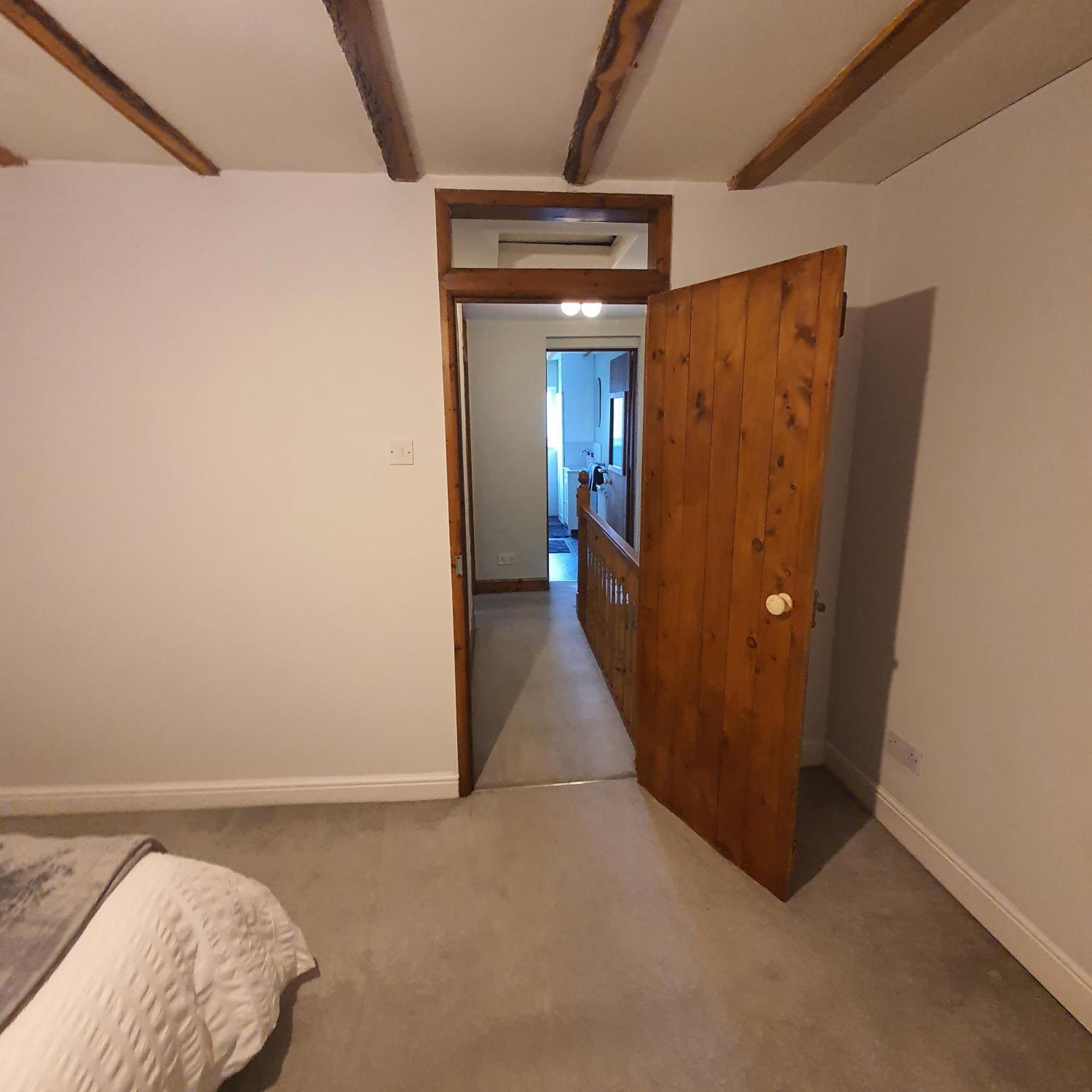 Beautiful And Cozy 2 Bedroom Apartment ビラリキー エクステリア 写真