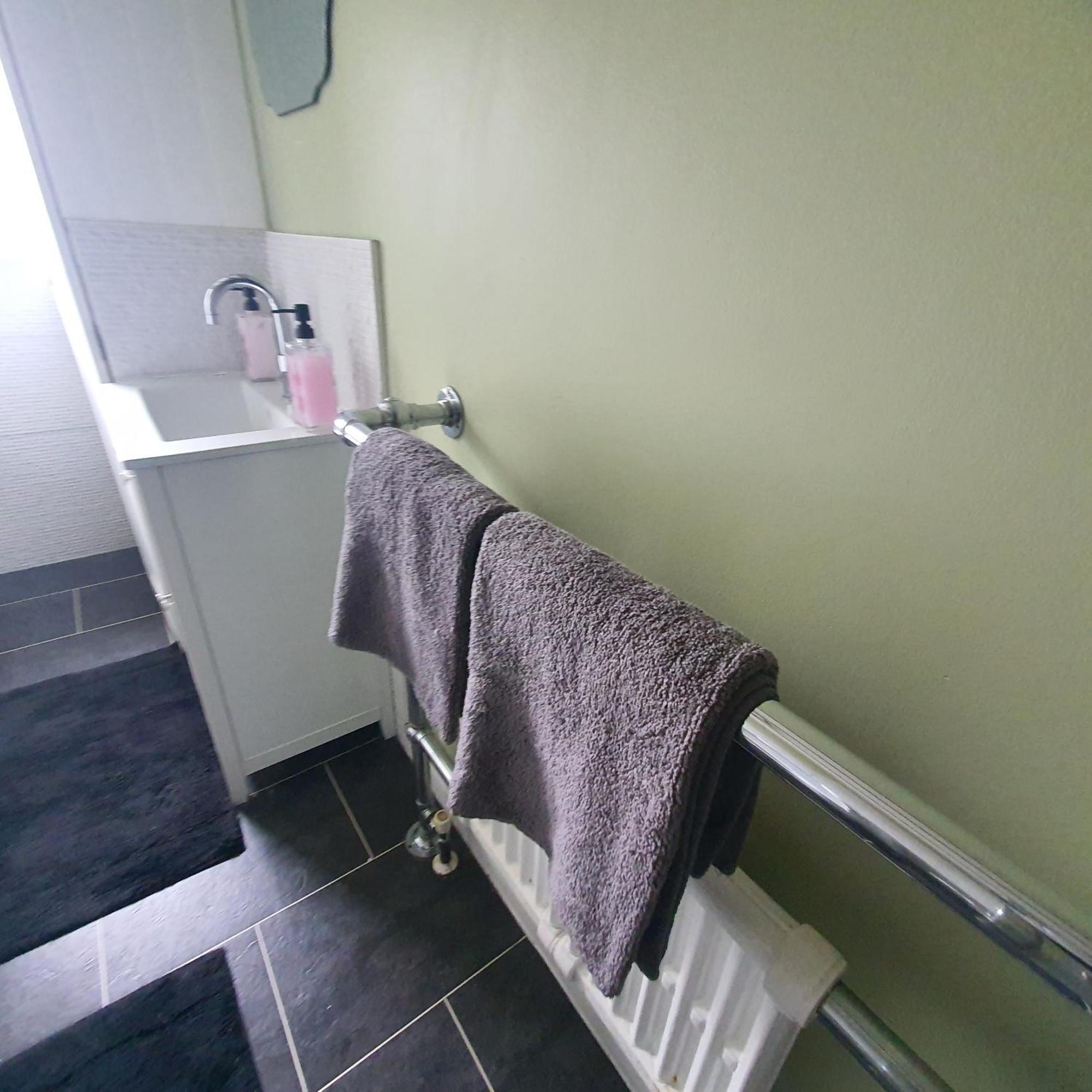 Beautiful And Cozy 2 Bedroom Apartment ビラリキー エクステリア 写真