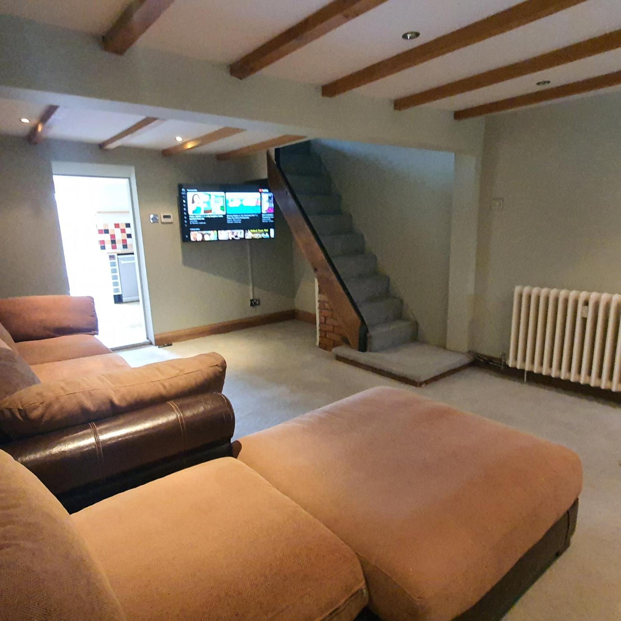 Beautiful And Cozy 2 Bedroom Apartment ビラリキー エクステリア 写真