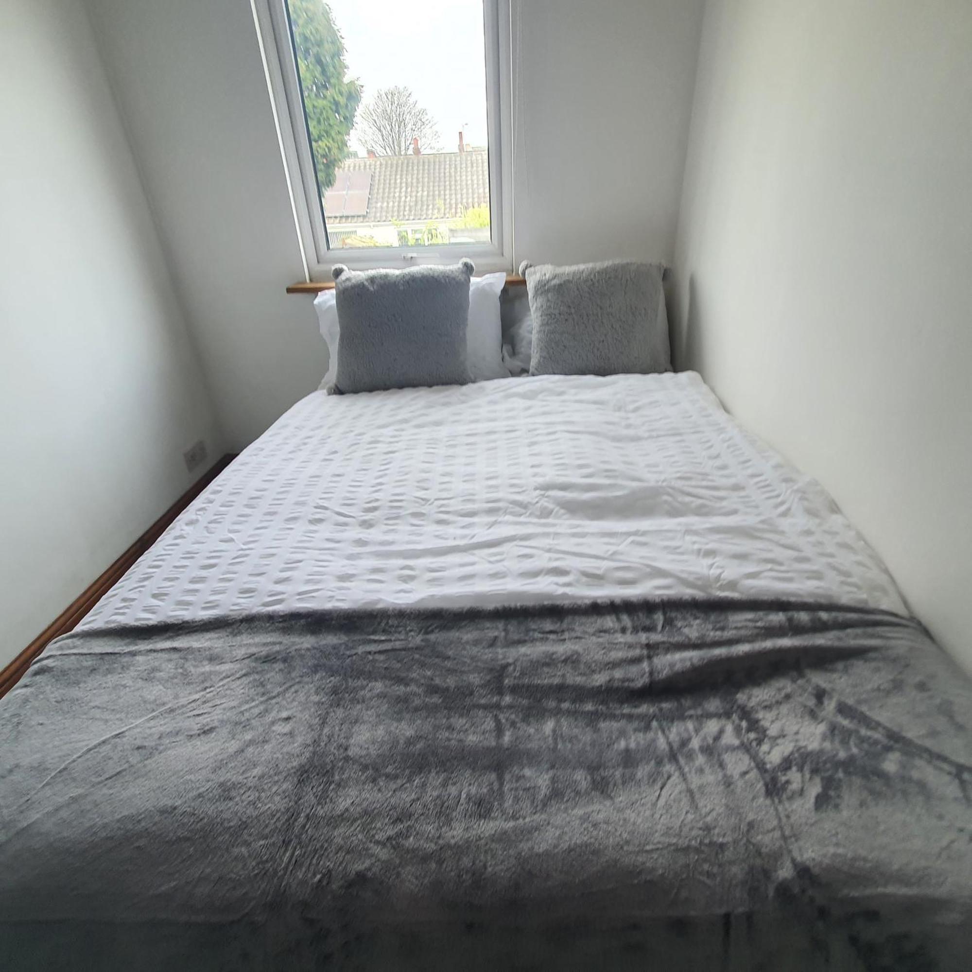 Beautiful And Cozy 2 Bedroom Apartment ビラリキー エクステリア 写真